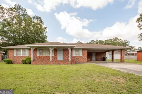 705 Beville St, Waycross, GA 31501
