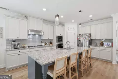 Kitchen - 3679 Davenport Rd, Duluth, GA 30096 photo 3 of 3