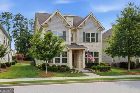 Exterior - 3679 Davenport Rd, Duluth, GA 30096 photo 3 of 8