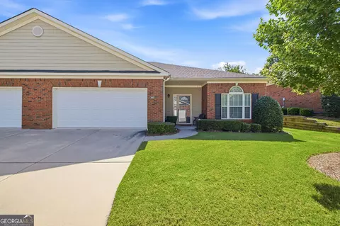 188 Senior Cir, Gainesville, GA 30501