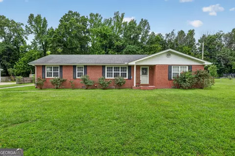 196 Summer Rd, Tunnel Hill, GA 30755