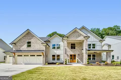 942 Cooper Rd, Grayson, GA 30017