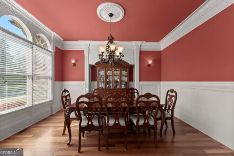 Dining - 1310 Settles Rd, Suwanee, GA 30024 photo 1 of 5