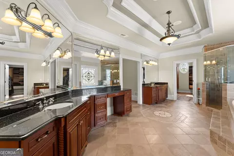 Bath - 1310 Settles Rd, Suwanee, GA 30024 photo 3 of 11