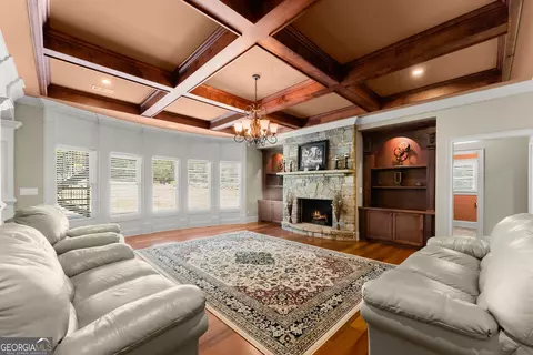 Living - 1310 Settles Rd, Suwanee, GA 30024 photo 4 of 5