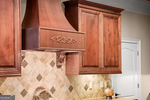 Kitchen - 1310 Settles Rd, Suwanee, GA 30024 photo 7 of 9