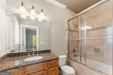 Bath - 1310 Settles Rd, Suwanee, GA 30024 photo 9 of 11