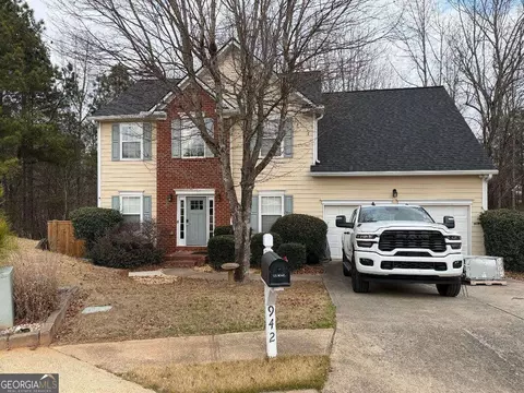 942 Koala St, Lawrenceville, GA 30043