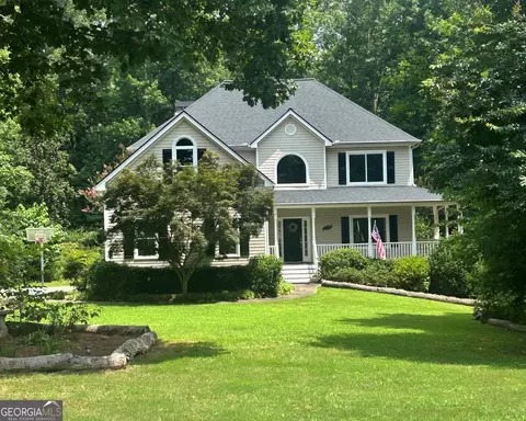 260 Kensington Dr, Sharpsburg, GA 30277