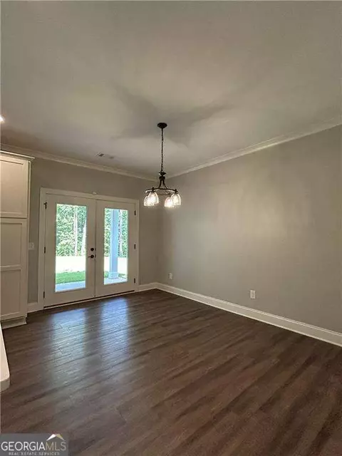 Dining - 390 Lummus Rd, Covington, GA 30016 photo 1 of 1
