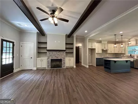 Living - 390 Lummus Rd, Covington, GA 30016 photo 2 of 2