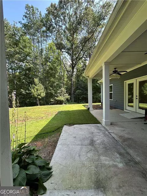 Exterior - 390 Lummus Rd, Covington, GA 30016 photo 5 of 8