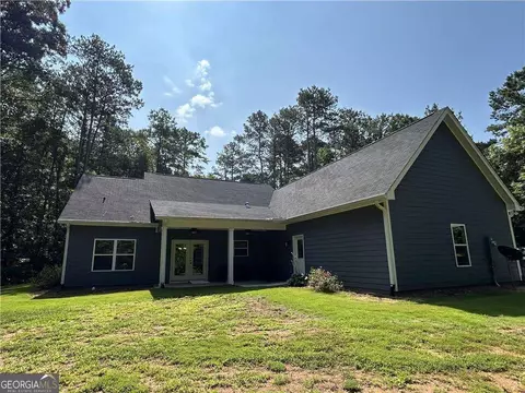Exterior - 390 Lummus Rd, Covington, GA 30016 photo 4 of 8