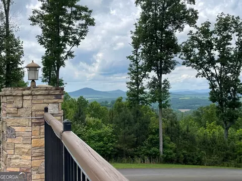 1 Blue Arrow Road, Mineral Bluff, GA 30559