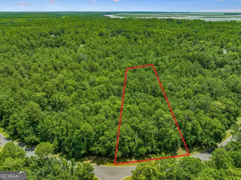 23 Lighthouse Circle, Woodbine, GA 31569