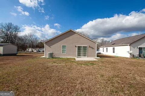 511 Circle Dr, Calhoun, GA 30701 photo 9