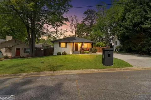 823 Frances Dr SE, Smyrna, GA 30080