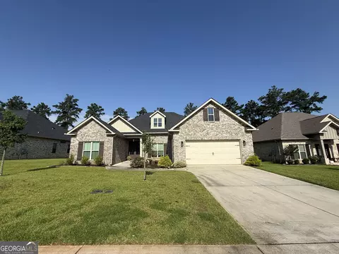 104 Gracetree Way, Kathleen, GA 31047