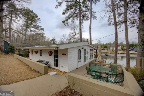 Exterior - 141 Andrea Cir, Jackson, GA 30233 photo 6 of 15