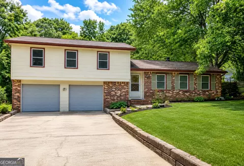 1237 Country Lane Dr NE, Conyers, GA 30012