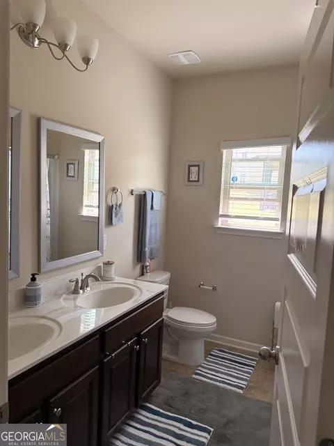 Bath - 260 Silver Ridge Rd, Covington, GA 30016 photo 3 of 3