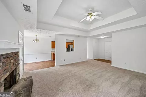 Living - 70 Shenandoah Ln, Covington, GA 30016 photo 3 of 5