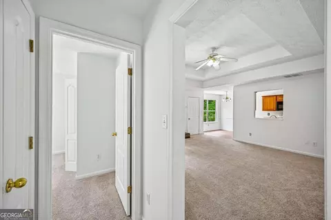 Entry Way - 70 Shenandoah Ln, Covington, GA 30016 photo 5 of 6