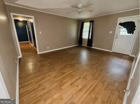 Living - 3985 Hattie Dr, Macon, GA 31217 photo 2 of 3