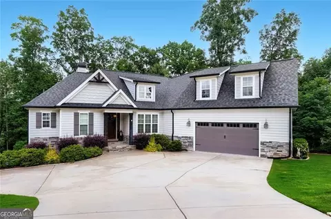 115 Rowboat Dr, Fayetteville, GA 30215