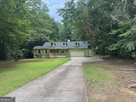 253 Ruth Dr, Newnan, GA 30265