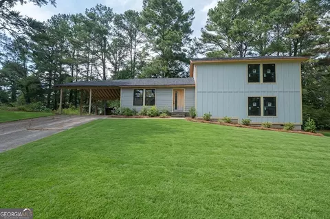 4414 Blackbirch Ln, Decatur, GA 30034