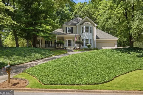 280 Summerfield Dr, Alpharetta, GA 30022