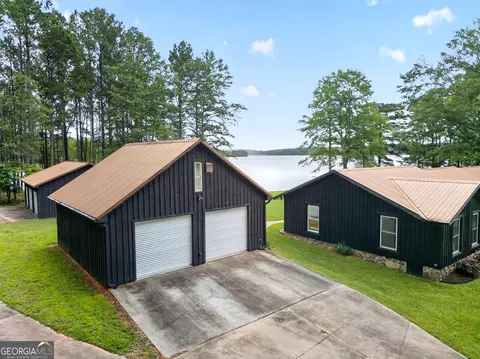 Exterior - 408 Grant Rd, Brooks, GA 30205 photo 13 of 16