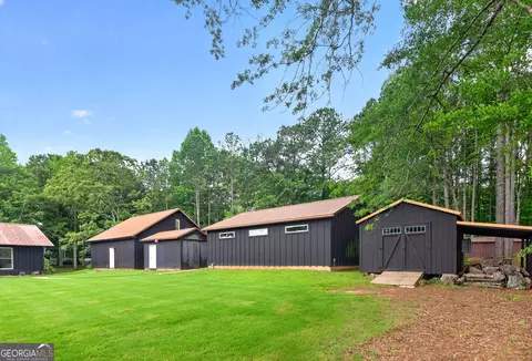 Exterior - 408 Grant Rd, Brooks, GA 30205 photo 12 of 16