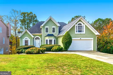 325 Riverbirch Ln, Lawrenceville, GA 30044