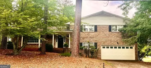 120 Wood Valley Ln, Athens, GA 30606