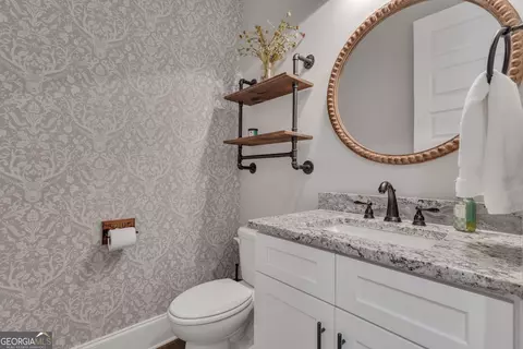 Bath - 183 Gable Rd, Brooks, GA 30205 photo 6 of 9