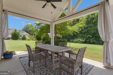 Exterior - 183 Gable Rd, Brooks, GA 30205 photo 5 of 19