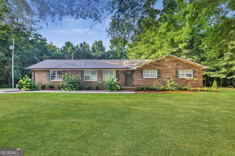 65 Watson Rd, Martin, GA 30557