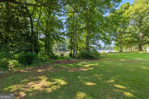 Exterior - 45 North Dr, Hampton, GA 30228 photo 10 of 11