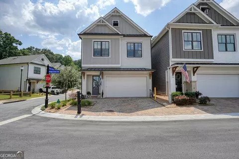 158 Village Green Ave, Woodstock, GA 30189