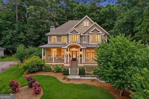 3232 Harvester Woods Rd, Decatur, GA 30034
