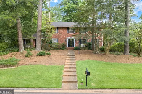 4259 Huntington Cir, Dunwoody, GA 30338