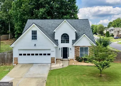 225 Shadetree Ln, Lawrenceville, GA 30044