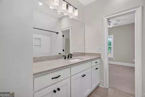 Bath - 116 Lakeland Dr, Lagrange, GA 30240 photo 4 of 4