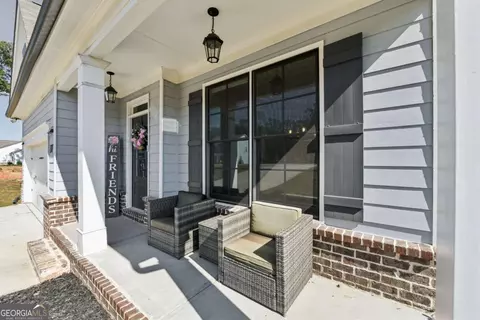 131 Pinehurst Dr, Winder, GA 30680 photo 2