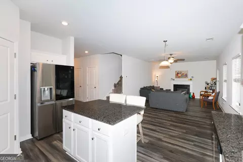 Kitchen - 171 Quail Forest Cir, Toccoa, GA 30577 photo 2 of 4