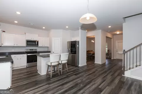 Entry Way - 171 Quail Forest Cir, Toccoa, GA 30577 photo 1 of 7