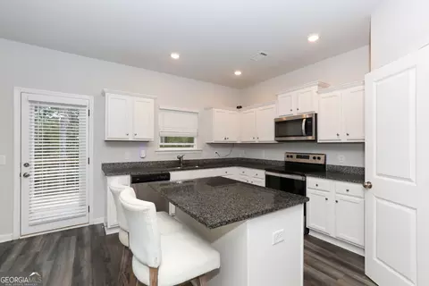 Kitchen - 171 Quail Forest Cir, Toccoa, GA 30577 photo 1 of 4