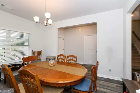 Dining - 171 Quail Forest Cir, Toccoa, GA 30577 photo 2 of 3